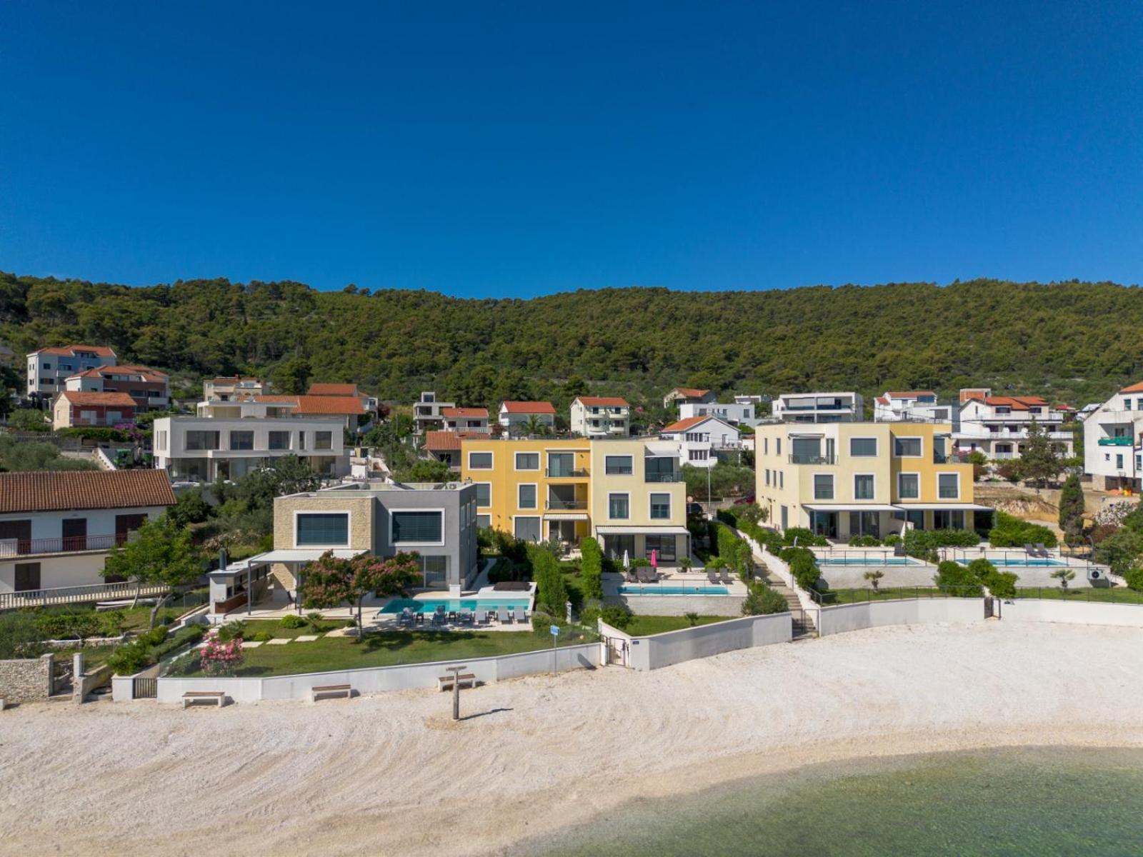 Acadia Beach Villas & Apartments Slatine Exterior foto